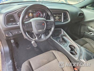 Zdjęcie 8 z 12 samochodu: 2022 DODGE CHALLENGER SXT VIN:2C3CDZAGXNH195291 - miniatura