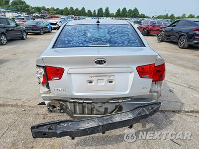 Zdjęcie 6 z 12 samochodu: 2010 KIA FORTE EX VIN:KNAFU4A27A5062132 - miniatura