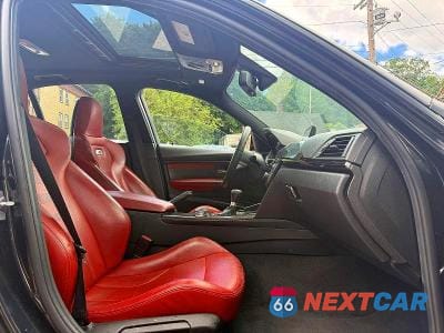 Zdjęcie 9 z 14 samochodu: 2015 BMW M3 VIN:WBS3C9C55FP803086 - miniatura