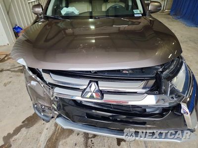 Zdjęcie 12 z 13 samochodu: 2017 MITSUBISHI OUTLANDER SE VIN:JA4AZ3A38HZ025668 - miniatura