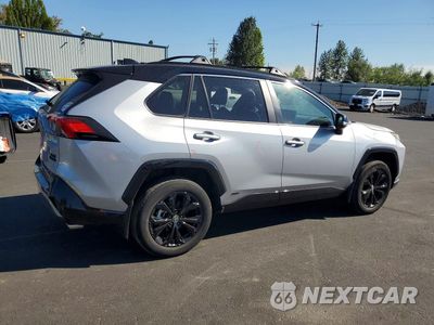 Trzecie zdjęcie samochodu z tyłu: 2024 TOYOTA RAV4 XSE VIN:4T3E6RFV5RU154143 - miniatura