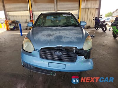 Piąte zdjęcie samochodu w środku: 2006 HYUNDAI ACCENT GLS VIN:KMHCN46C26U055473 - miniatura