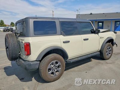 Trzecie zdjęcie samochodu z tyłu: 2025 FORD BRONCO BIG BEND VIN:1FMDE7BH7SLA46498 - miniatura