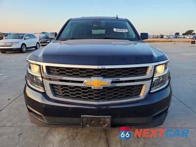 Piąte zdjęcie samochodu w środku: 2020 CHEVROLET SUBURBAN C1500 LT VIN:1GNSCHKC6LR142317 - miniatura