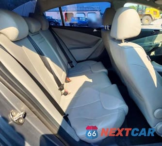 Zdjęcie 10 z 12 samochodu: 2007 VOLKSWAGEN PASSAT 2.0T VIN:WVWAK73C57P157702 - miniatura