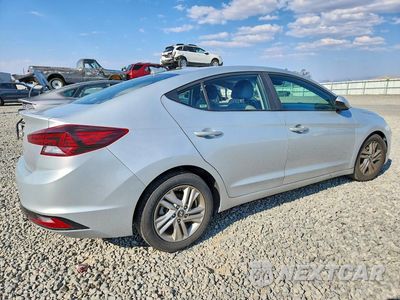 Trzecie zdjęcie samochodu z tyłu: 2019 HYUNDAI ELANTRA SEL VIN:5NPD84LF3KH460180 - miniatura