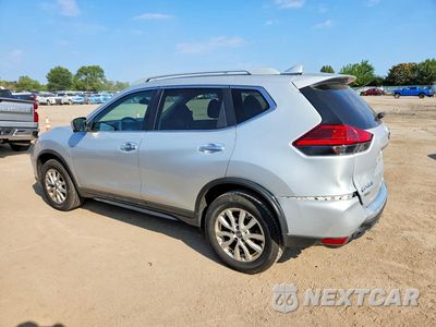 Drugie zdjęcie samochodu z przodu: 2017 NISSAN ROGUE SV VIN:5N1AT2MV2HC749966 - miniatura