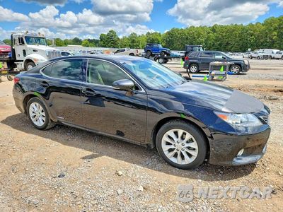 Czwarte zdjęcie samochodu z boku: 2013 LEXUS ES 300H VIN:JTHBW1GG3D2021496 - miniatura
