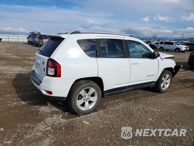Trzecie zdjęcie samochodu z tyłu: 2016 JEEP COMPASS SPORT VIN:1C4NJDBB1GD617502 - miniatura