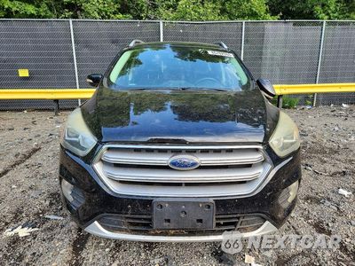 Piąte zdjęcie samochodu w środku: 2017 FORD ESCAPE TITANIUM VIN:1FMCU9J95HUD47441 - miniatura