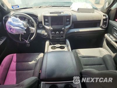 Zdjęcie 8 z 13 samochodu: 2019 RAM 1500 BIG HORN VIN:1C6RREFT2KN812571 - miniatura