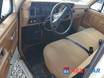 Zdjęcie 8 z 12 samochodu: 1984 FORD F150 VIN:1FTCF15Y4ENA83569 - miniatura