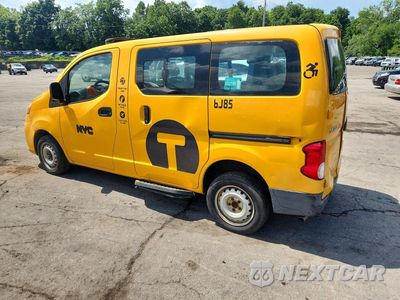 Trzecie zdjęcie samochodu z tyłu: 2016 NISSAN NV200 TAXI VIN:3N8CM0JT2GK700524 - miniatura