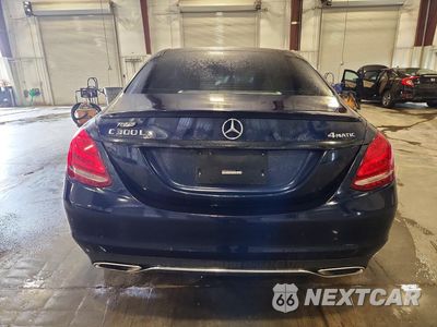 Zdjęcie 6 z 12 samochodu: 2016 MERCEDES-BENZ C 300 4MATIC VIN:55SWF4KB1GU141345 - miniatura