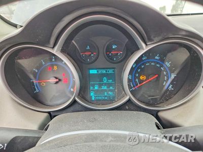 Zdjęcie 9 z 12 samochodu: 2013 CHEVROLET CRUZE ECO VIN:1G1PJ5SB9D7161637 - miniatura