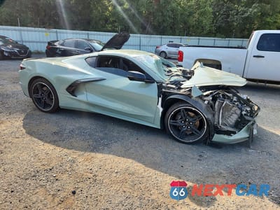 Czwarte zdjęcie samochodu z boku: 2024 CHEVROLET CORVETTE STINGRAY 2LT VIN:1G1YB2D47R5125169 - miniatura