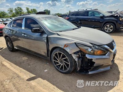 Czwarte zdjęcie samochodu z boku: 2016 NISSAN ALTIMA 2.5 S VIN:1N4AL3AP6GN354150 - miniatura