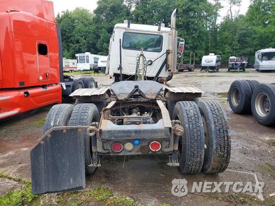 Zdjęcie 6 z 13 samochodu: 2007 MACK CHN613 SEMI TRUCK VIN:1M1AJ06Y07N011141 - miniatura