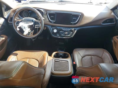 Zdjęcie 8 z 13 samochodu: 2017 CHRYSLER PACIFICA LIMITED VIN:2C4RC1GG7HR770608 - miniatura