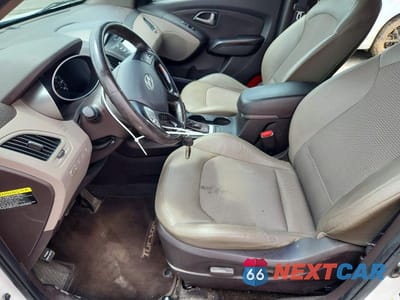 Zdjęcie 7 z 13 samochodu: 2015 HYUNDAI TUCSON SE VIN:KM8JUCAG5FU109475 - miniatura