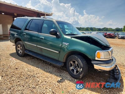 Czwarte zdjęcie samochodu z boku: 1999 FORD EXPEDITION VIN:1FMRU17L9XLA88911 - miniatura