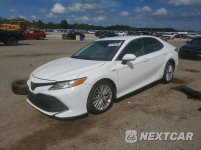 2019 TOYOTA CAMRY HYBRID XLE 4T1B21HK7KU513736 - główne zdjęcie licytacji z USA - miniatura