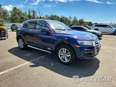 Czwarte zdjęcie samochodu z boku: 2020 AUDI Q5 PREMIUM VIN:WA1ANAFY9L2050259 - miniatura