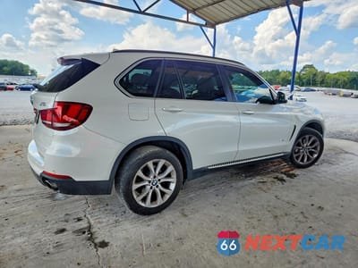 Trzecie zdjęcie samochodu z tyłu: 2016 BMW X5 SDRIVE35I VIN:5UXKR2C52G0R69941 - miniatura