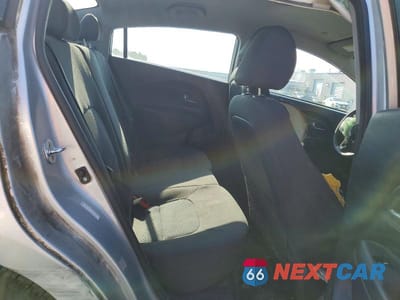 Zdjęcie 10 z 13 samochodu: 2016 KIA RIO LX VIN:KNADM4A31G6674927 - miniatura