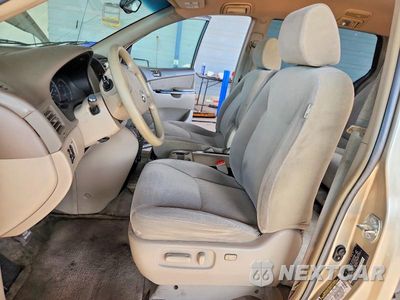 Zdjęcie 7 z 13 samochodu: 2005 TOYOTA SIENNA LE 8 PASSENGER VIN:5TDZA23C95S358790 - miniatura