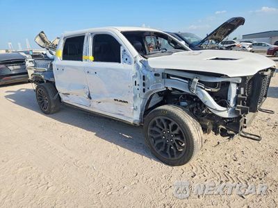 Czwarte zdjęcie samochodu z boku: 2025 RAM 1500 LIMITED VIN:1C6SRFHP7SN592612 - miniatura