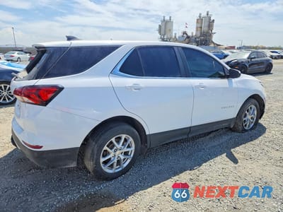 Trzecie zdjęcie samochodu z tyłu: 2023 CHEVROLET EQUINOX LT VIN:3GNAXKEG5PL272761 - miniatura
