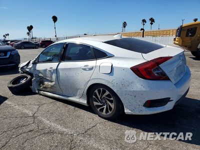 Drugie zdjęcie samochodu z przodu: 2017 HONDA CIVIC EX VIN:2HGFC2F78HH555532 - miniatura