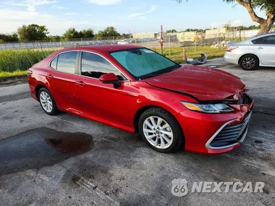 Czwarte zdjęcie samochodu z boku: 2024 TOYOTA CAMRY LE VIN:4T1C11AKXRU215256 - miniatura