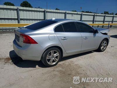 Trzecie zdjęcie samochodu z tyłu: 2015 VOLVO S60 PLATINUM VIN:YV140MFM5F1348554 - miniatura