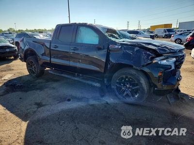 Czwarte zdjęcie samochodu z boku: 2023 CHEVROLET SILVERADO K1500 RST VIN:1GCRDEED3PZ327907 - miniatura