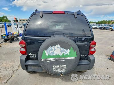 Zdjęcie 6 z 14 samochodu: 2006 JEEP LIBERTY SPORT VIN:1J8GL48K56W289653 - miniatura
