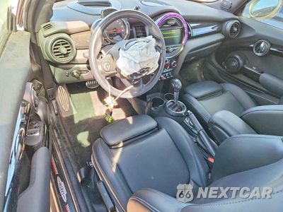 Zdjęcie 8 z 14 samochodu: 2016 MINI COOPER S VIN:WMWXP7C50G2A42564 - miniatura