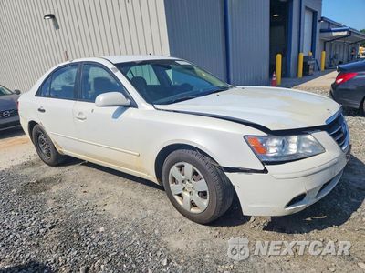 Czwarte zdjęcie samochodu z boku: 2009 HYUNDAI SONATA GLS VIN:5NPET46C29H566151 - miniatura