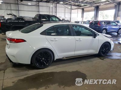 Trzecie zdjęcie samochodu z tyłu: 2022 TOYOTA COROLLA SE APEX VIN:5YFS4MCEXNP135754 - miniatura