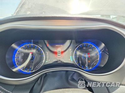 Zdjęcie 9 z 13 samochodu: 2023 CHRYSLER PACIFICA LIMITED VIN:2C4RC1GG5PR629311 - miniatura