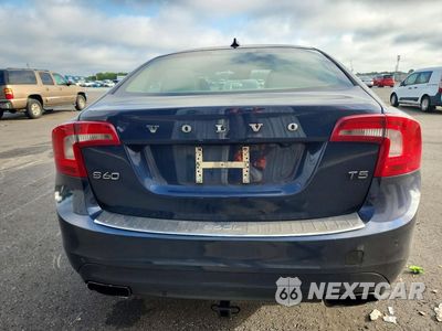 Zdjęcie 6 z 12 samochodu: 2014 VOLVO S60 T5 VIN:YV1612FS8E2281501 - miniatura