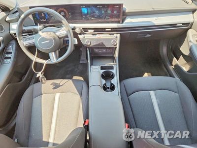Zdjęcie 8 z 13 samochodu: 2026 HYUNDAI SONATA HYBRID BLUE VIN:KMHL24JJ6TA174767 - miniatura