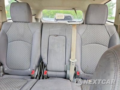 Zdjęcie 10 z 13 samochodu: 2012 CHEVROLET TRAVERSE LS VIN:1GNKRFED4CJ230000 - miniatura