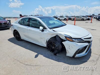 Czwarte zdjęcie samochodu z boku: 2024 TOYOTA CAMRY XSE VIN:4T1K61AK9RU872109 - miniatura