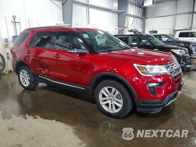 Czwarte zdjęcie samochodu z boku: 2018 FORD EXPLORER XLT VIN:1FM5K8D89JGA68333 - miniatura