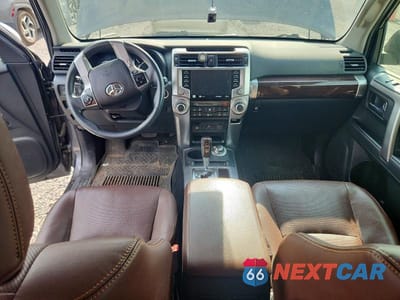 Zdjęcie 8 z 13 samochodu: 2021 TOYOTA 4RUNNER LIMITED VIN:JTEKU5JR3M5948632 - miniatura