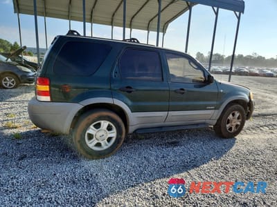 Trzecie zdjęcie samochodu z tyłu: 2002 FORD ESCAPE XLT VIN:1FMYU03182KE08700 - miniatura