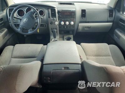 Zdjęcie 8 z 12 samochodu: 2013 TOYOTA TUNDRA DOUBLE CAB SR5 VIN:5TFUY5F19DX313052 - miniatura