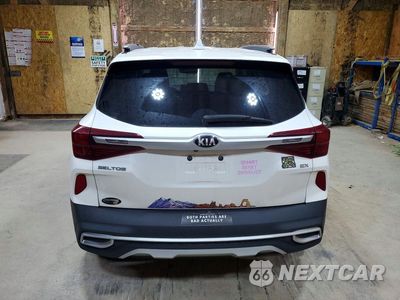 Zdjęcie 6 z 13 samochodu: 2021 KIA SELTOS EX VIN:KNDERCAA1M7220443 - miniatura